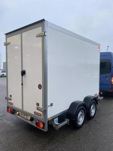 Tiefkühlanhänger mieten in Rudersberg – Keine Anfahrtskosten inbegriffen – 3