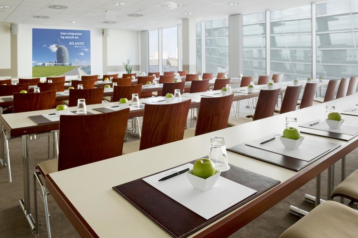 ATLANTIC Hotel SAIL City - Bremerhaven mieten in Bremerhaven – Ab 1000m² – 2