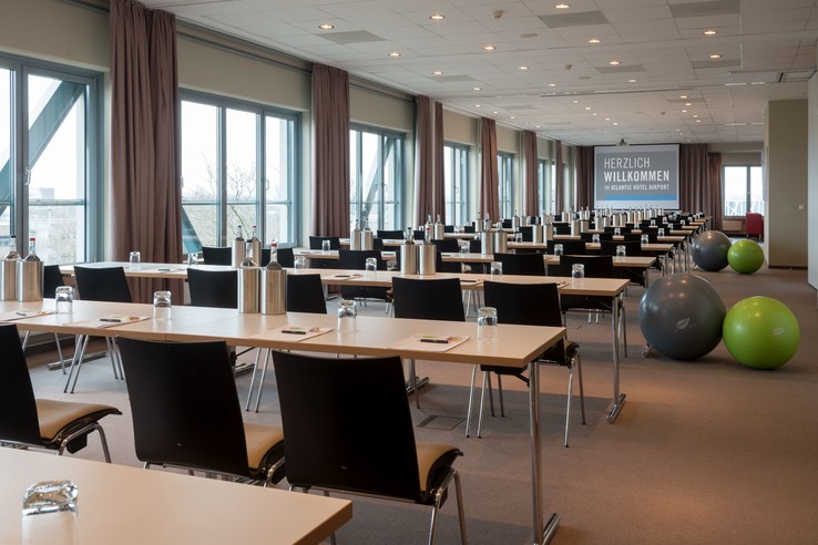 ATLANTIC Hotel Airport Bremen mieten in Bremen – Bis 1.000m² – 4