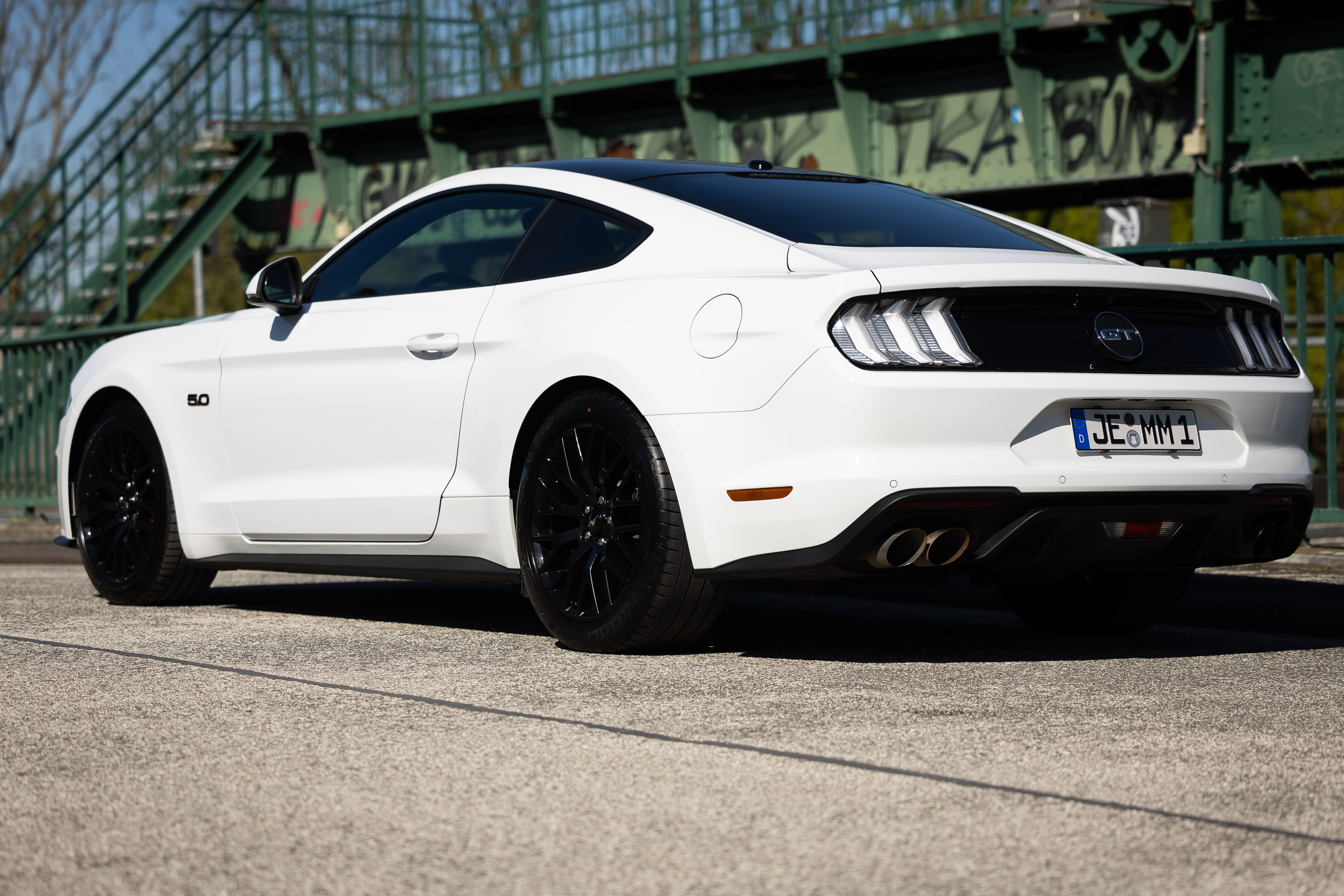 Ford Mustang GT V8 mieten in Hamburg – Heckantrieb – 3