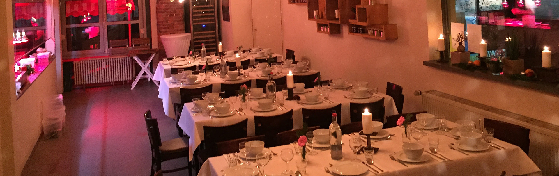 Lila Nashorn mieten – Eventlocation in Hamburg