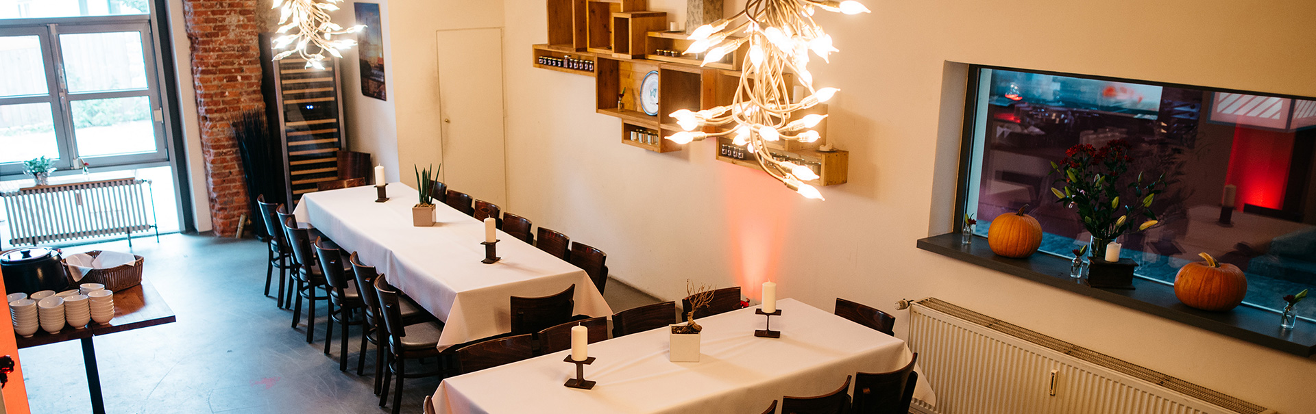 Lila Nashorn mieten – Eventlocation in Hamburg – 3
