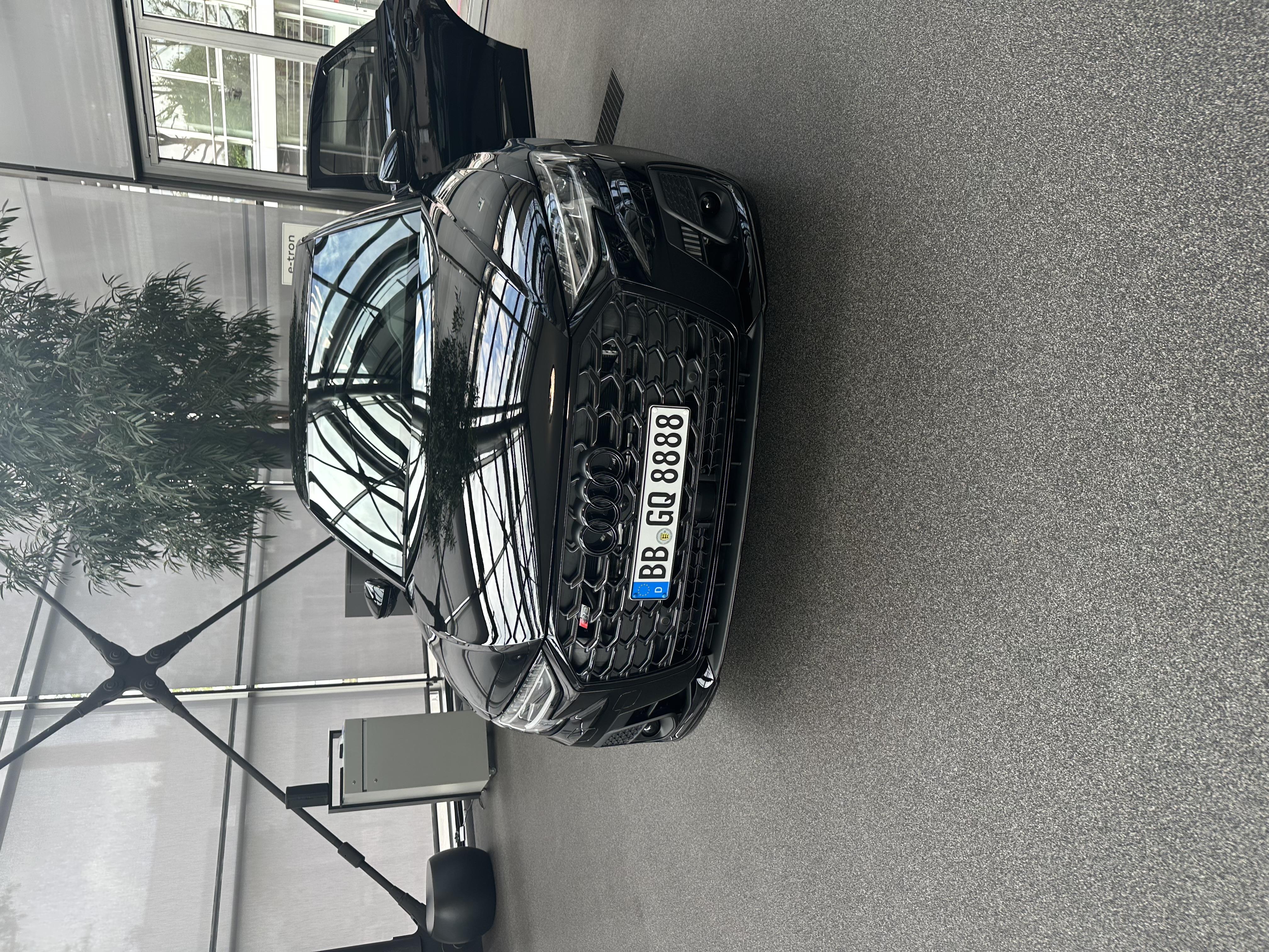 Audi S8 mieten mieten in Leonberg – Oberklasse