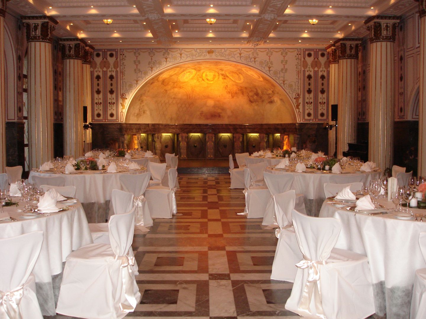 Marmorsaal im Weißenburgpark mieten – Eventlocation in Stuttgart – 2