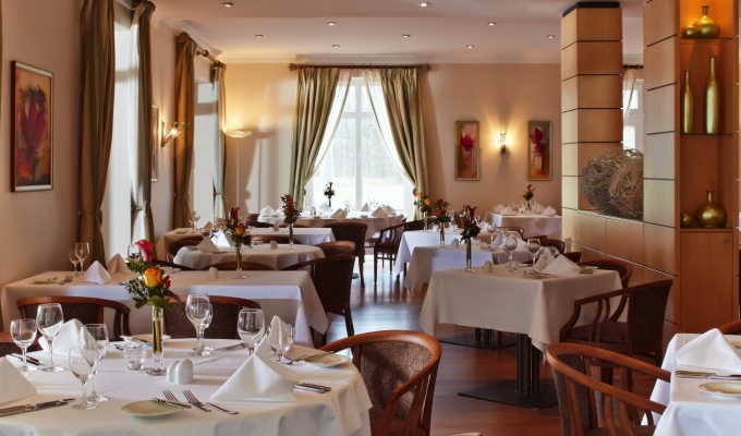 Steigenberger Hotel Treudelberg Hamburg mieten in Hamburg – Ab 1000m² – 4