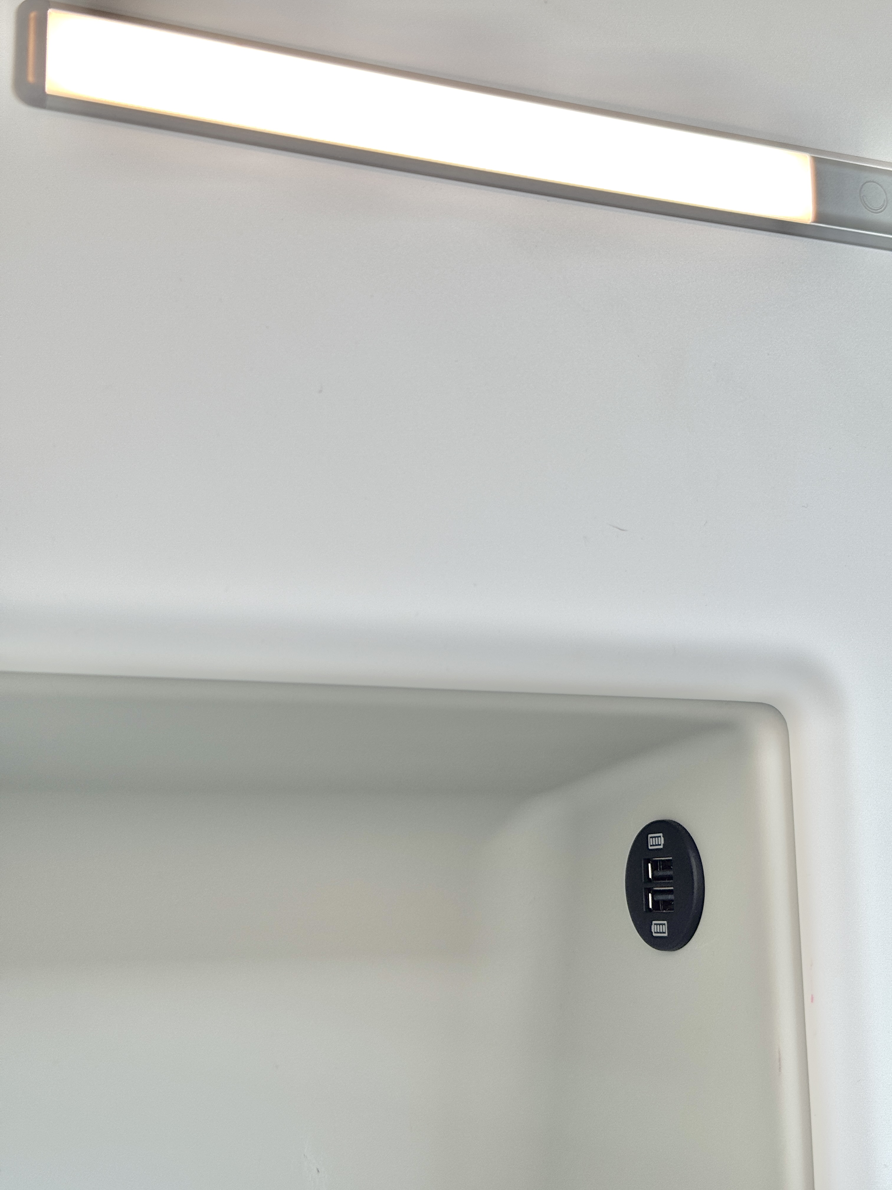VW Crafter 2025 – Camper für 4 Personen mieten in Monheim am Rhein – Diesel – Thumbnail 17