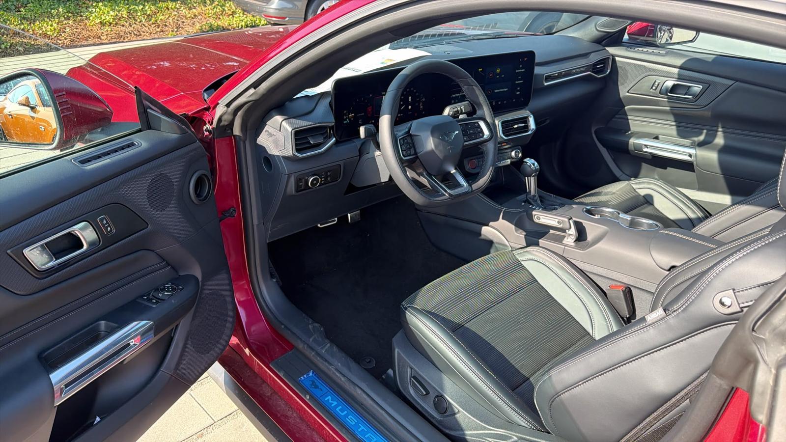 2026 Ford Mustang GT 5.0 Sportwagen mieten in Stuttgart – Automatik – 3