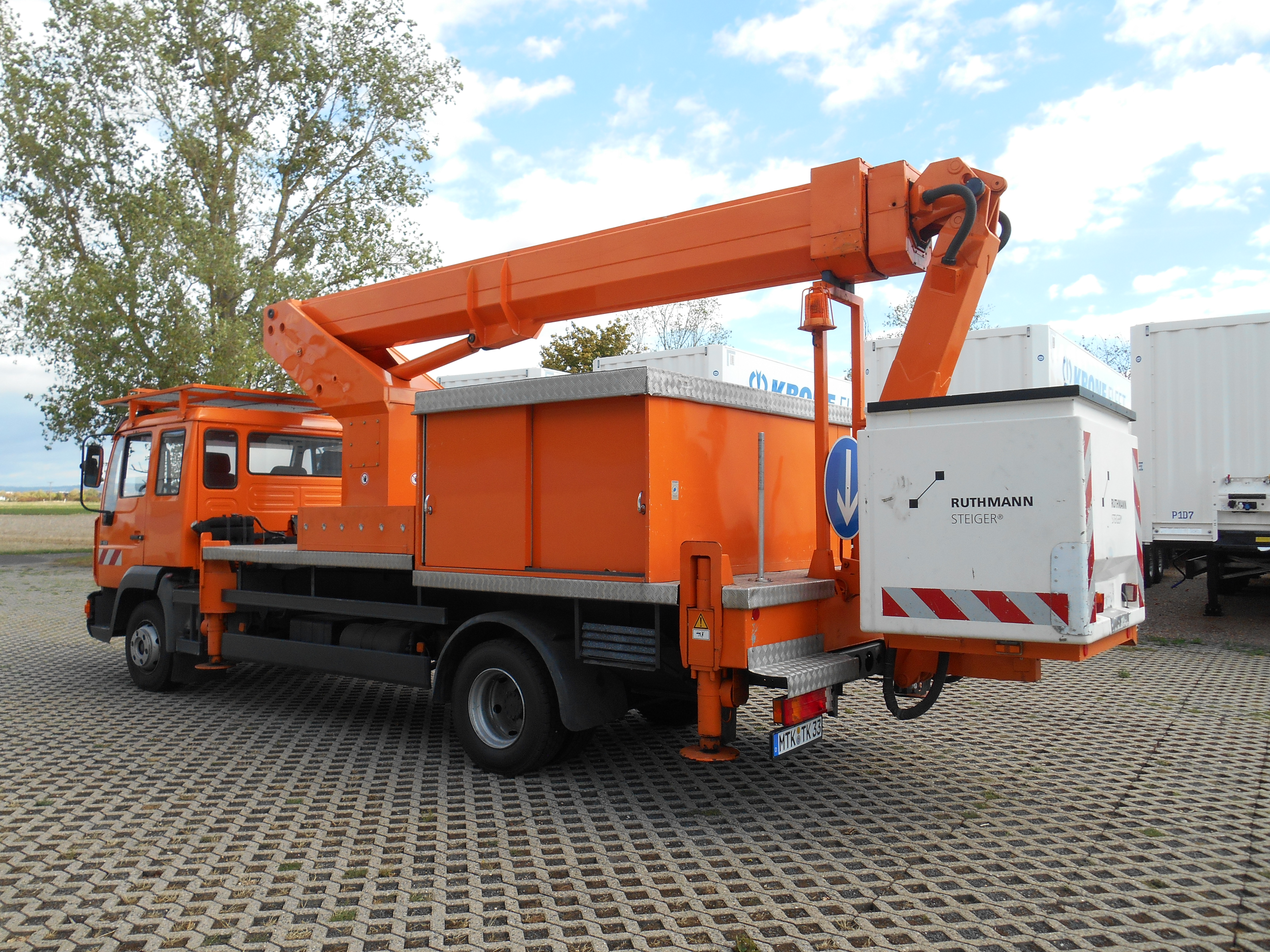 LKW-Hubarbeitsbühne / Steiger Ruthmann T 225 – 22 mieten in Hochheim – Bis 250 kg – 3