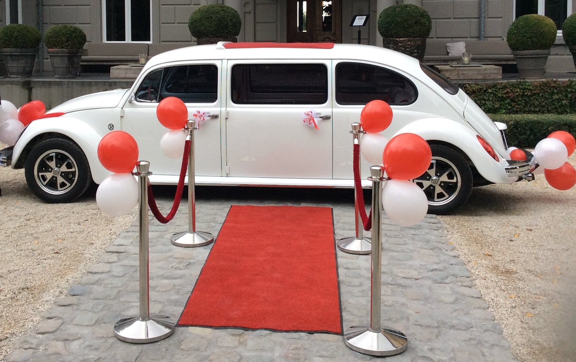 VW Käfer Limousine - 2 Stunden ab €225 mieten in Lanaken