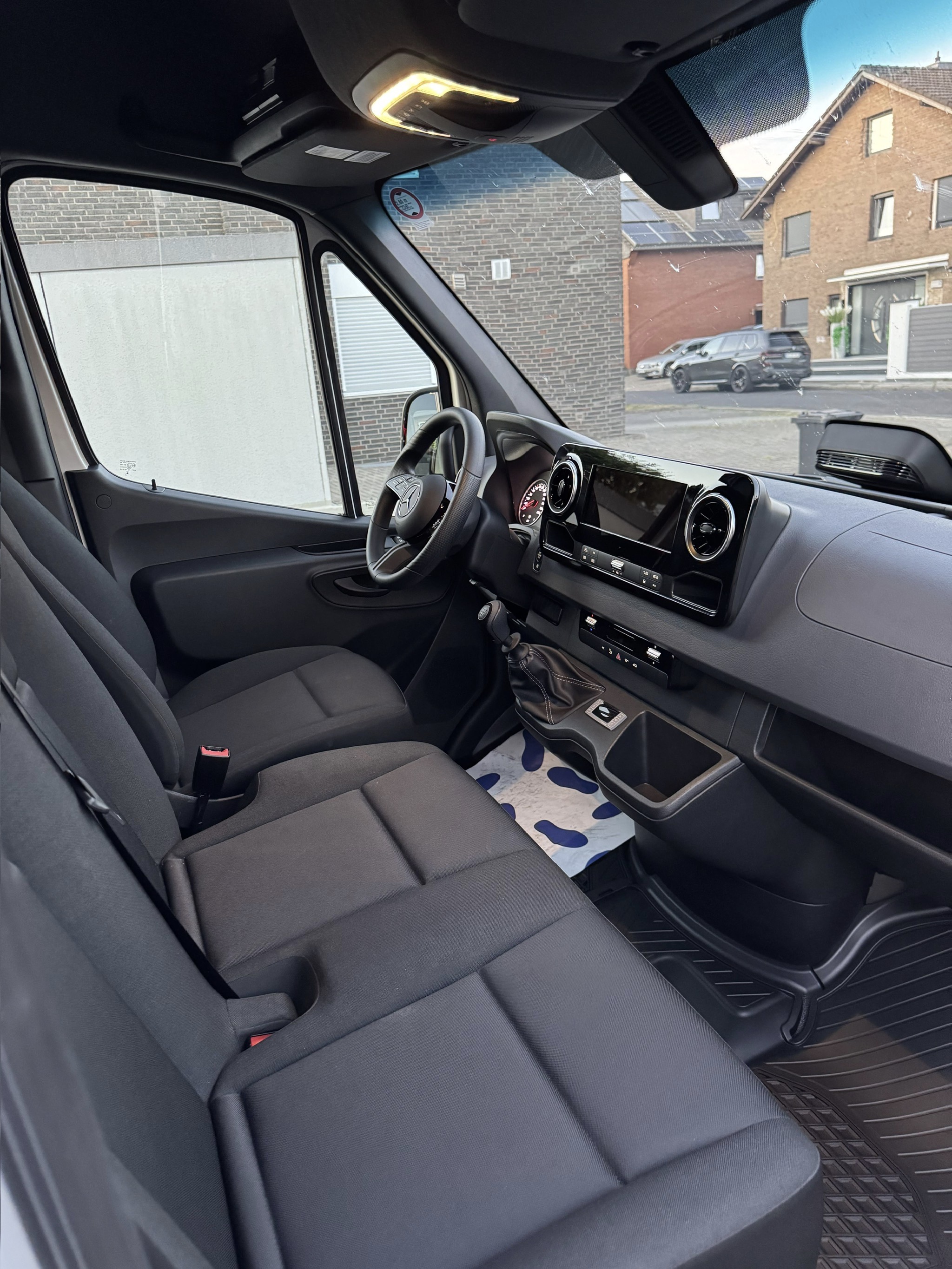 Moderner Kühltransporter bis 3 mieten in Moers – Ohne Fahrer – 5
