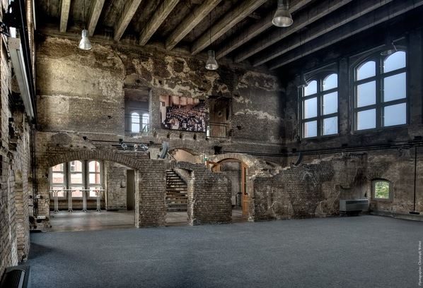 Hörsaalruine mieten – Eventlocation in Berlin
