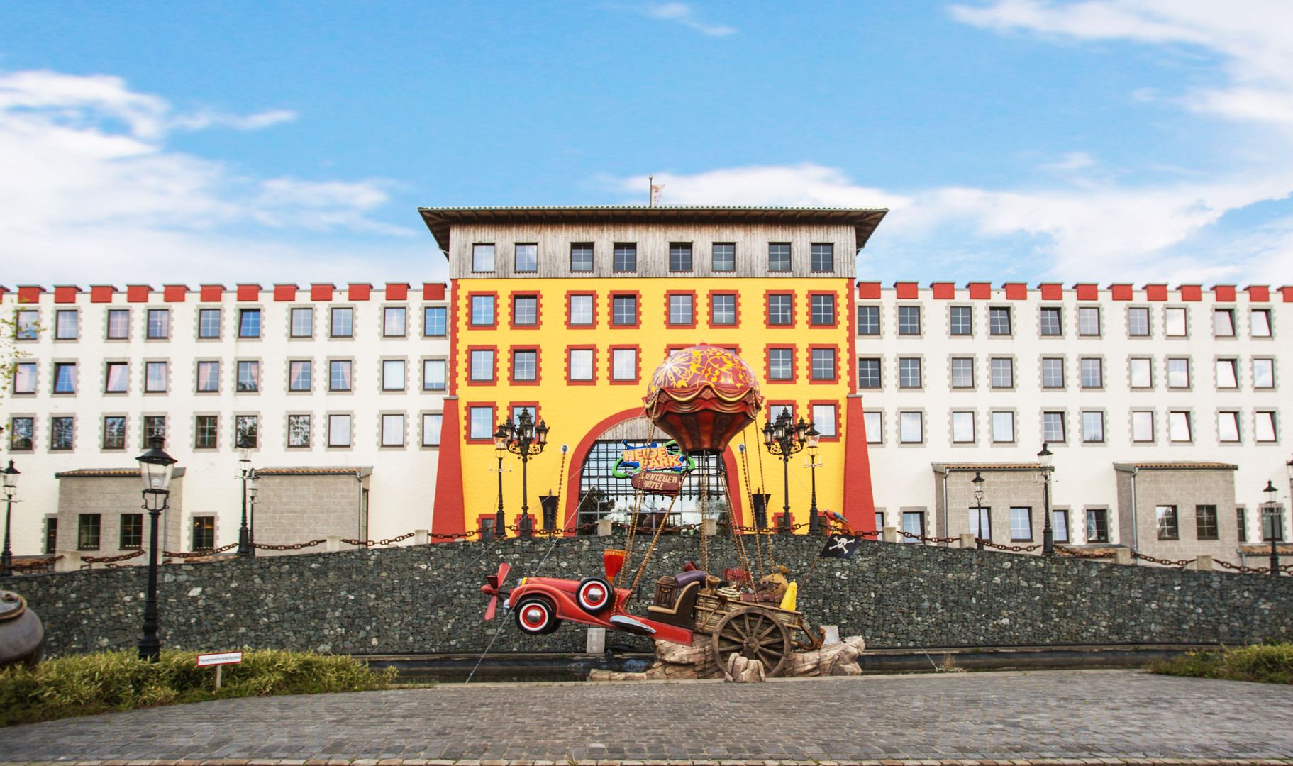 Heide Park - Abenteuerhotel mieten in Hamburg – Bis 1.000m²