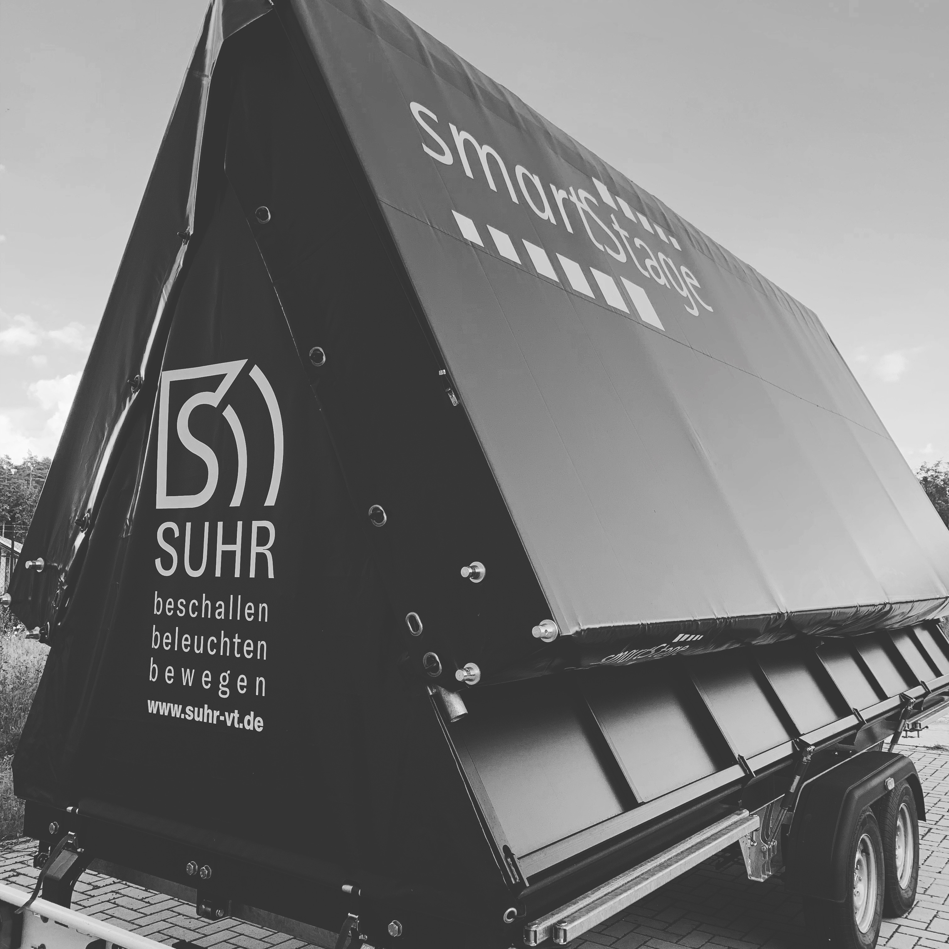 Bühne / Mobile Bühne / Trailer Bühne mieten in Balge – 6,00*4,60m – 4