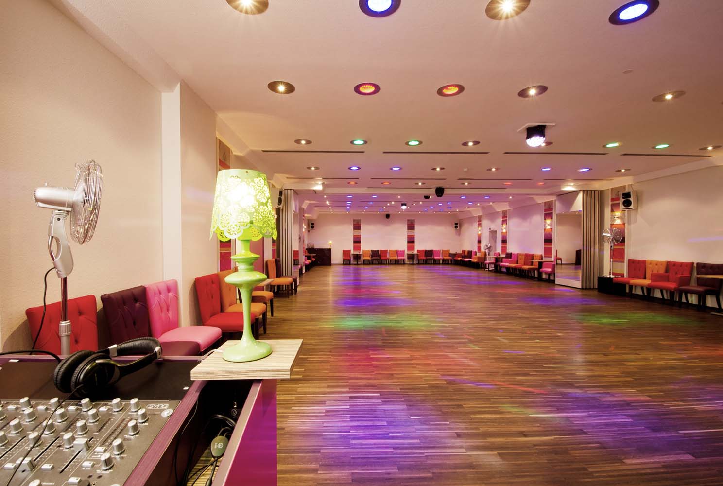 Tanzschule Nuzinger mieten – Eventlocation in Schriesheim