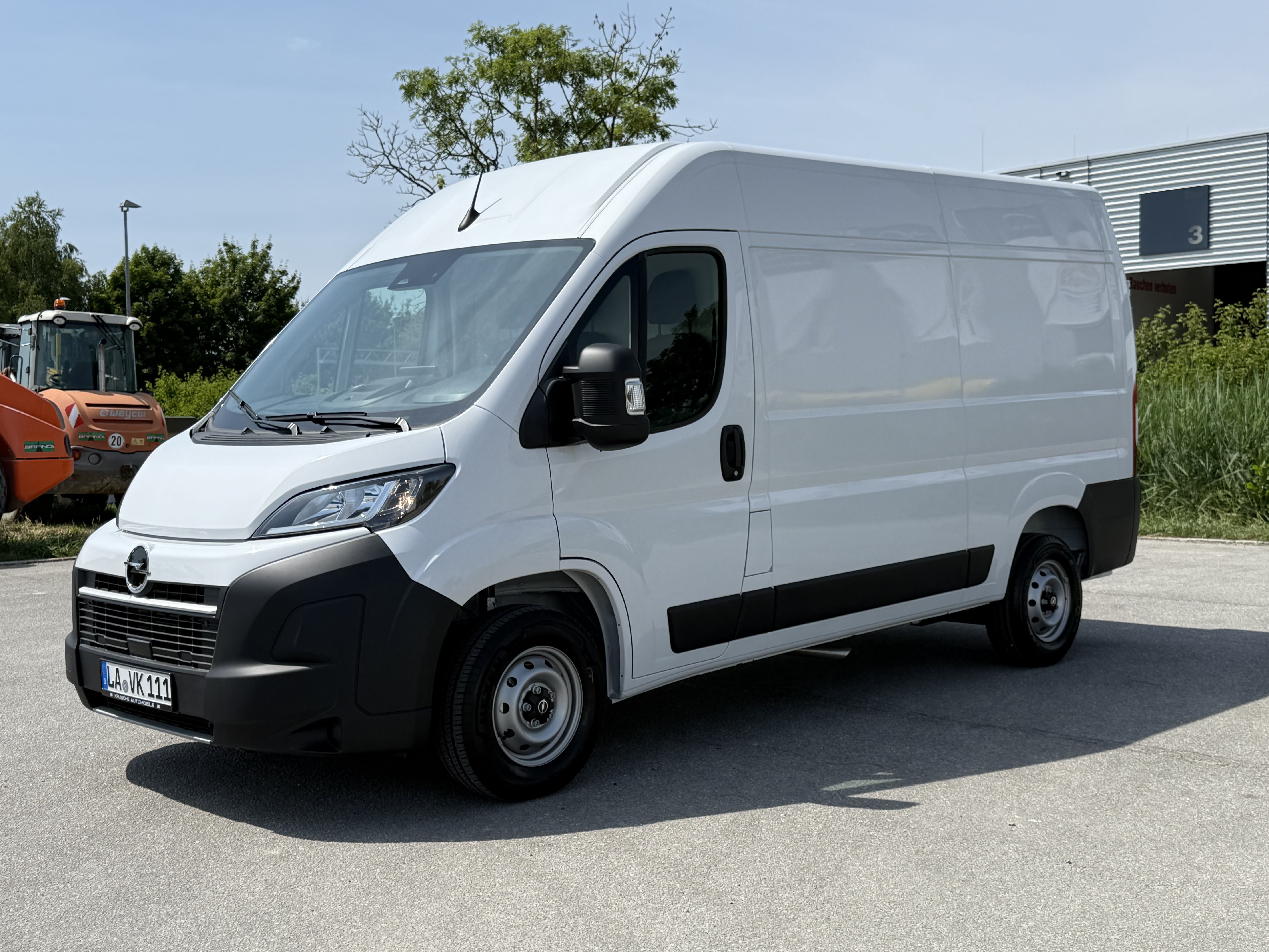 OPEL MOVANO L2H2 Transporter Kastenwagen Umzugswagen mieten
