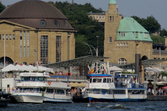 Elbe Erlebnistörns mieten – Eventlocation in Hamburg