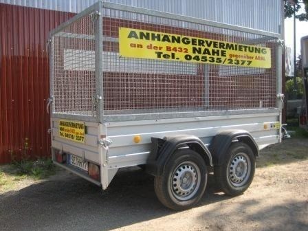 offener Anhänger mit Gitteraufsatz mieten in Nahe