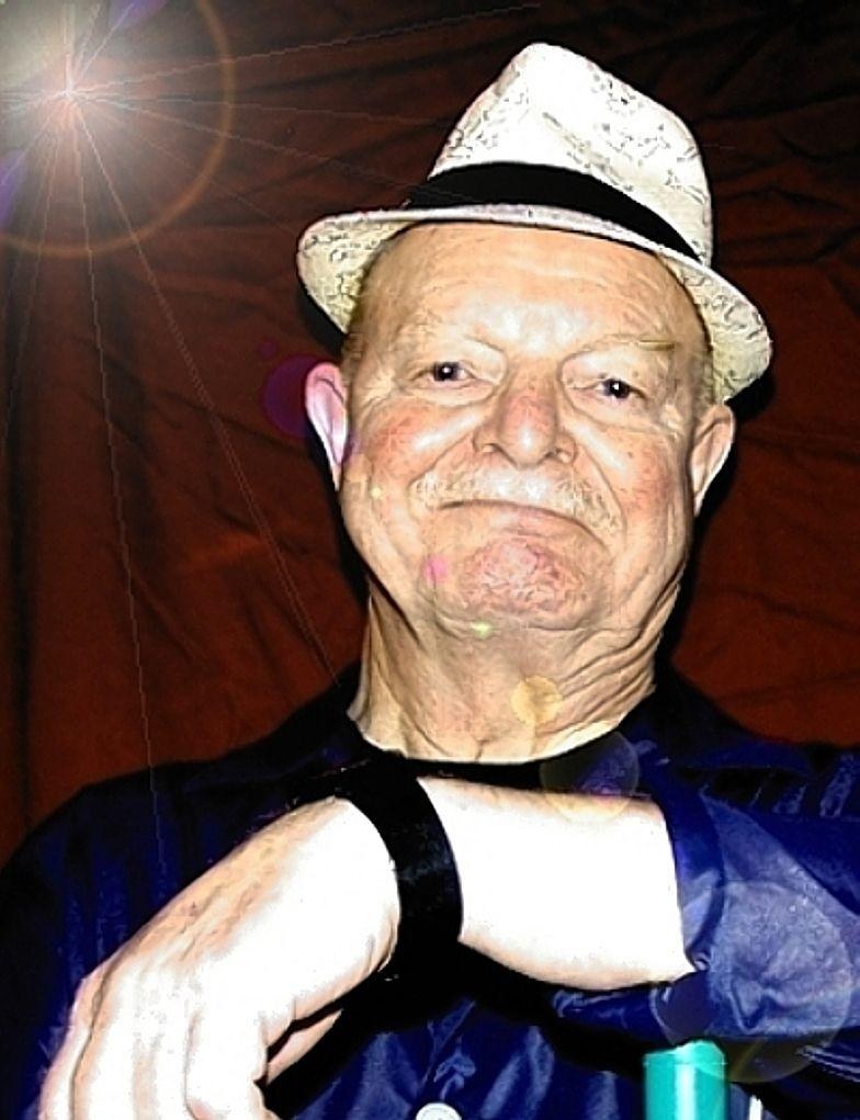 Sachsenmeyer - Comedian / Kabarettist - Spaß frei Haus buchen in Leipzig – 2