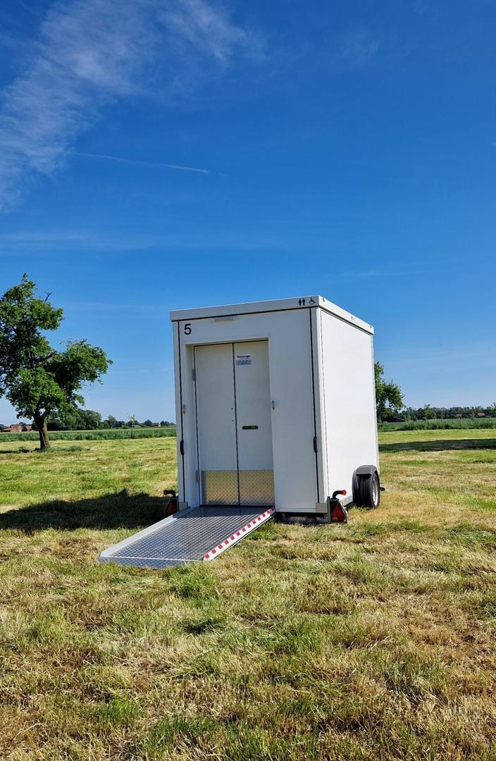 Premium Toilettenwagen Klowagen Miet-WC für deine Veranstaltung -> auc mieten in Senden – 3