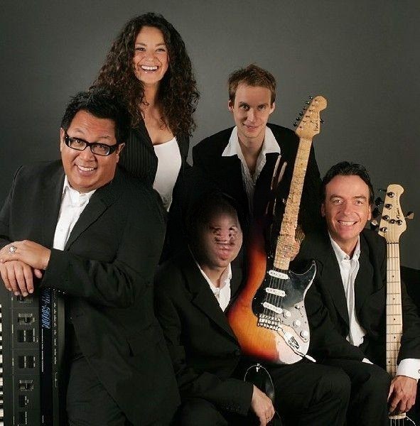 Sugar&Cream Coverband - Pop, Soul, Dance, Disko buchen in Köln