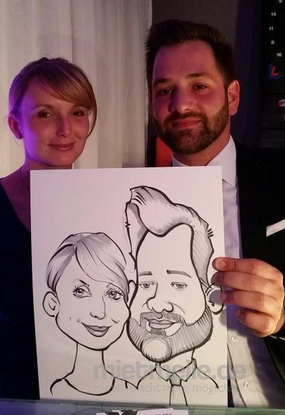 Schnellzeichnerin und Karikaturustin LUCY HOBRECHT buchen in Hannover – 2