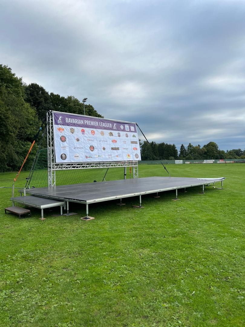 Bühnenpodeste & Bühnen – flexibel & professionell mieten in Niedertaufkirchen
