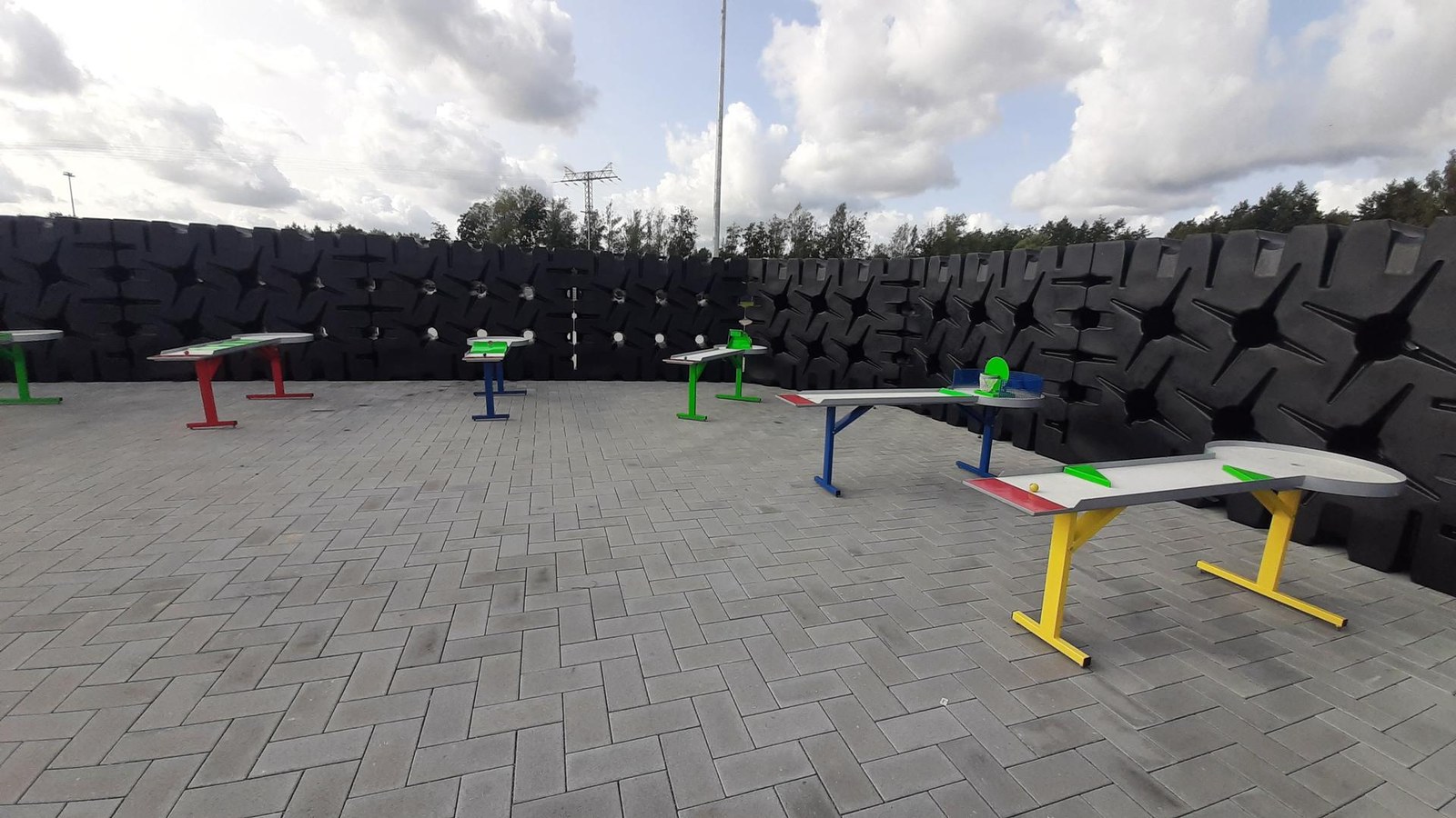 Tischminigolf/Pit-Pat - 9 Tische zur Auswahl mieten in Bremen – 2