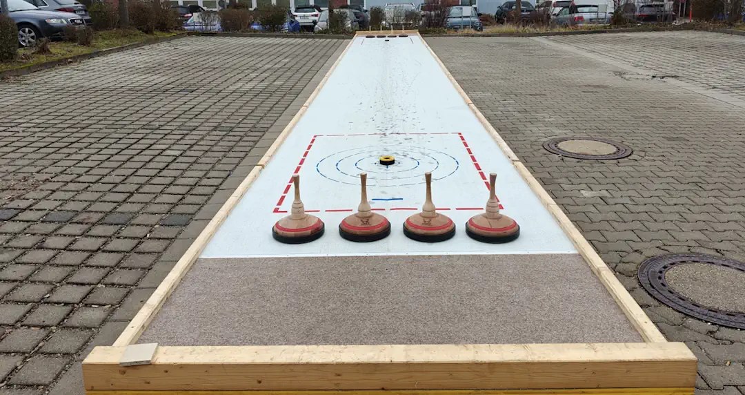 Mobile Eisstock Curlingbahn mieten in Aholming