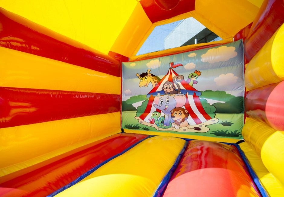 Hüpfburg Zirkus mieten in Aholming – 2