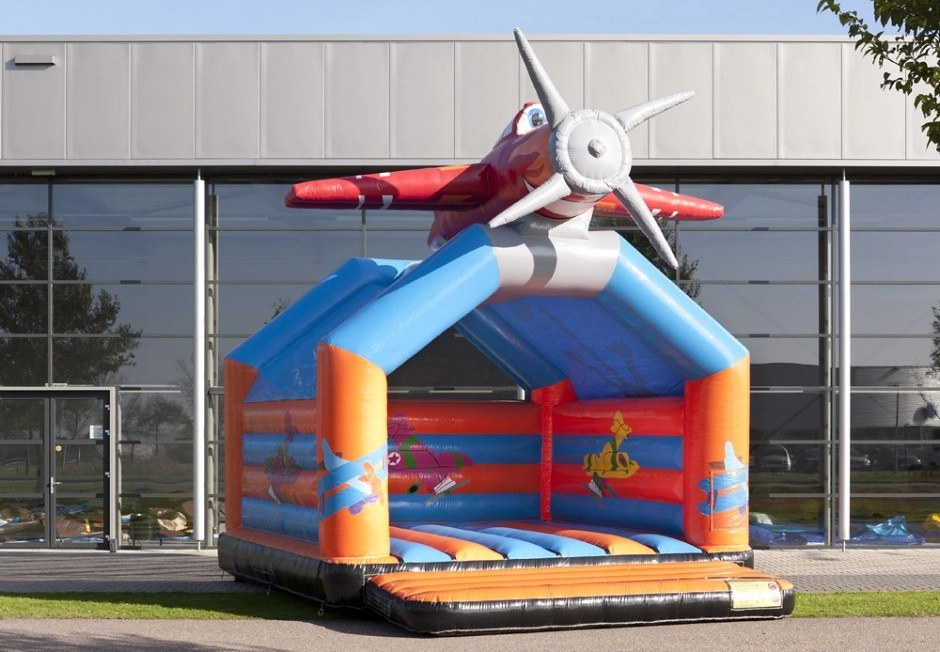 Hüpfburg Flugzeug mieten in Aholming – 2