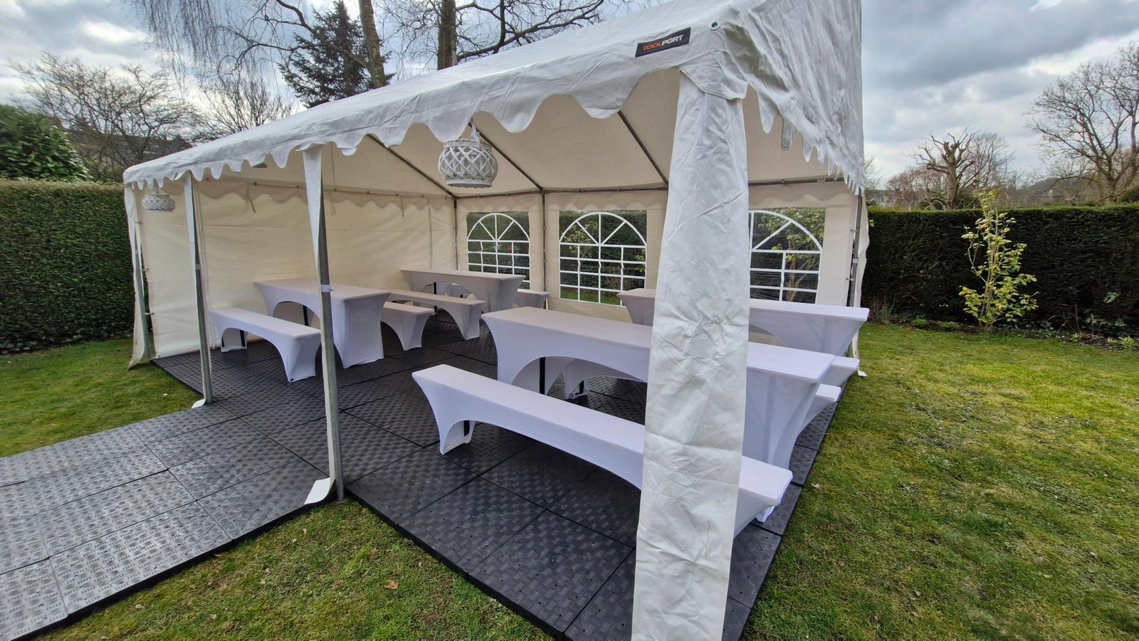 Partyzelt im Paket / Essen / NRW / 4x6 / 4x8 / 5x10 / 5x12 m - ab 179 mieten in Essen – 2