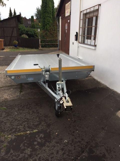 Autotransportanhänger Transporter mieten in Nidda
