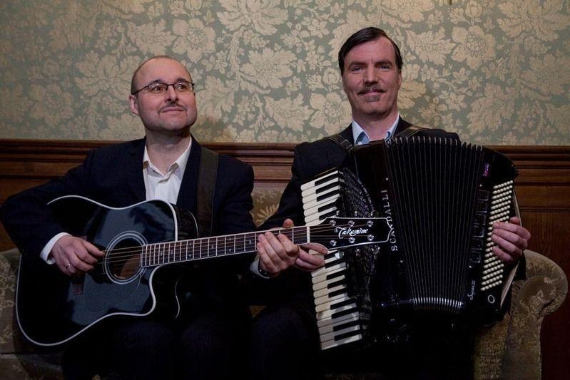 Klassische Miniaturen für Akkordeon und Gitarre buchen in Halle (Saale)