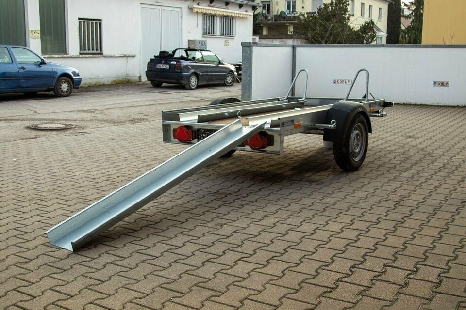 Motorradanhänger Motorrad Trailer 2 Motorräder mieten in Senden