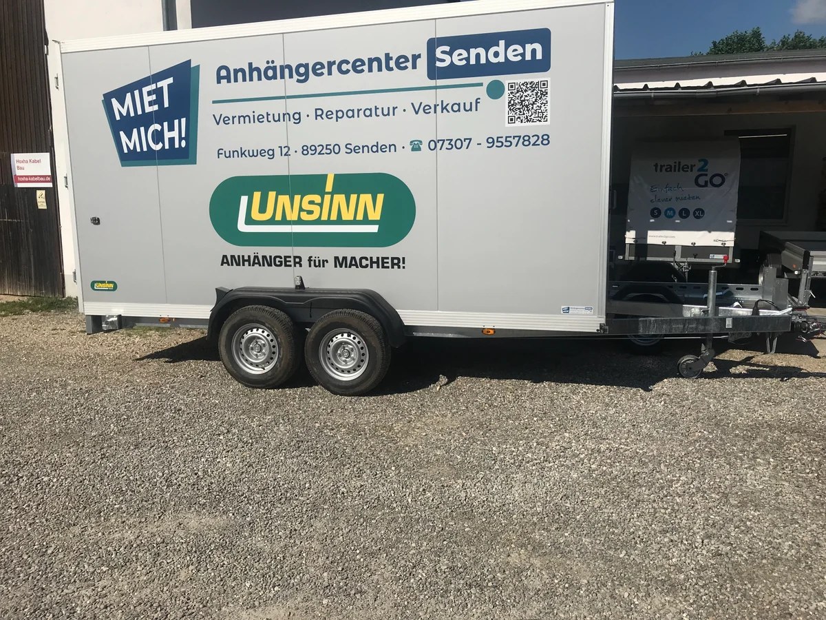 Kofferanhänger XXL – mit Türe mieten in Senden