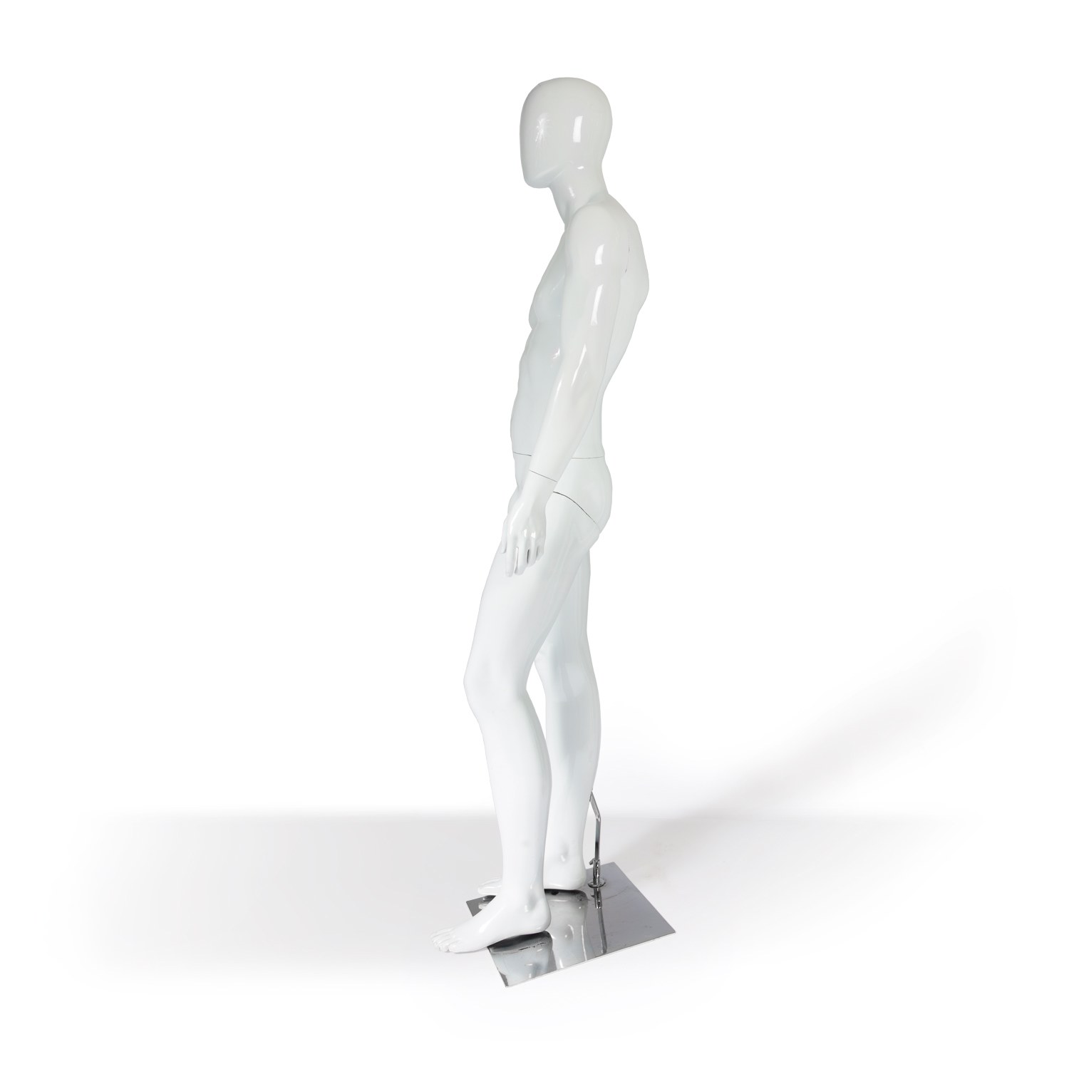Schaufensterfigur männlich stehend weiß-glossy mieten in Berlin – 2
