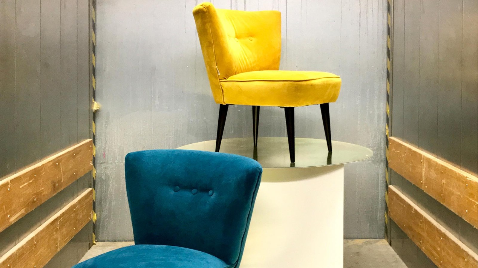Cocktail Sessel mit Samtbezug / Cocktail Stühle / Lounge Sessel mieten in Berlin – 2