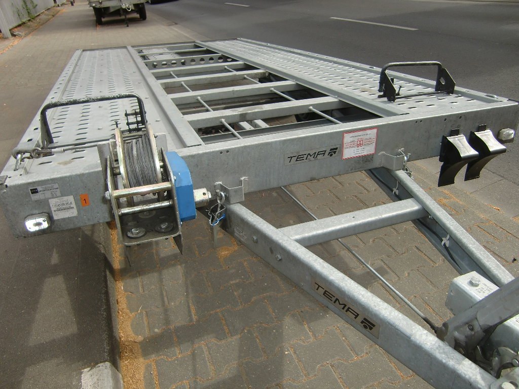KFZ Transporter kippbar - 2700 kg gebremst / Tandemanhänger (HV 1007) mieten