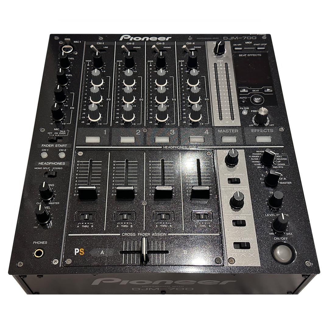Pioneer Disco Mixer DJM 700 mieten in Trittau