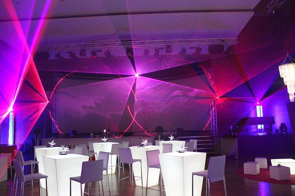 Stehtisch Conic Party weiß mieten in Endingen am Kaiserstuhl – 2