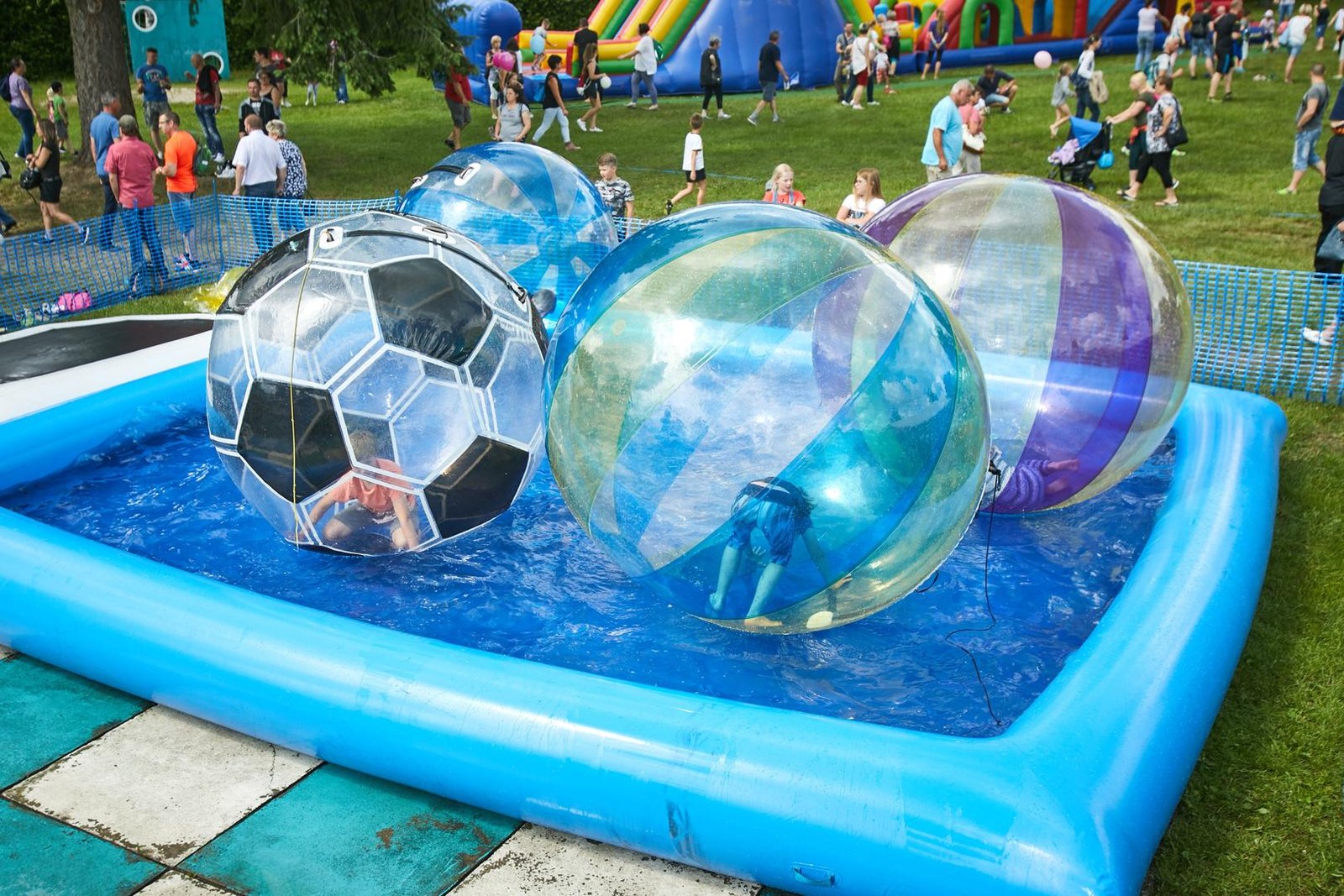 Water Walking Ball / zum über Wasser laufen mieten in Hannover
