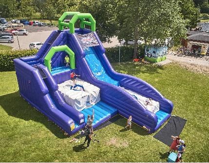 Spaß Rutsche, Base Jump and Slide mieten in Hannover