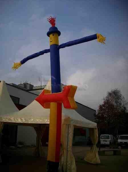 Skydancer in Frankfurt Main, Mainz mieten in Ginsheim-Gustavsburg – 2