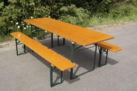 Bierzeltgarnitur / Biertischgarnitur / Festzeltgarnitur / Bierbank / B mieten