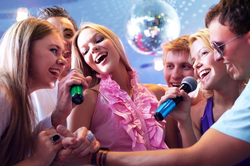 Set / Karaoke ab 2.000 - 72.000 internationale und deutsche Titel / Ka mieten – 2