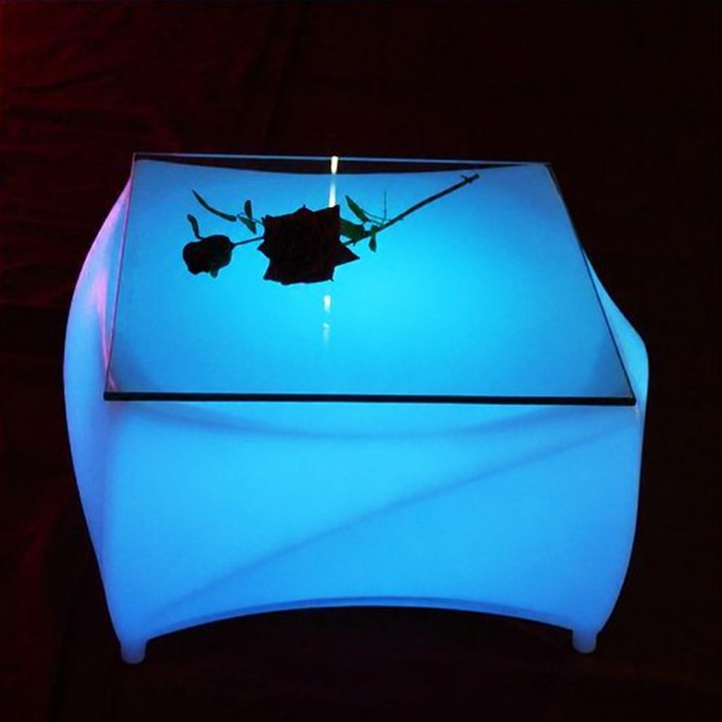 LED Lounge Tisch / Loungemöbel / LED Coffee Table / LED-Cocktail Tisch mieten