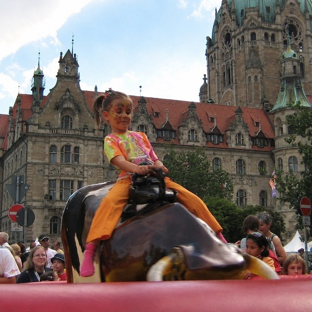 Bullriding / Rodeo mieten in Hannover – Kinderspaß fürs Fest