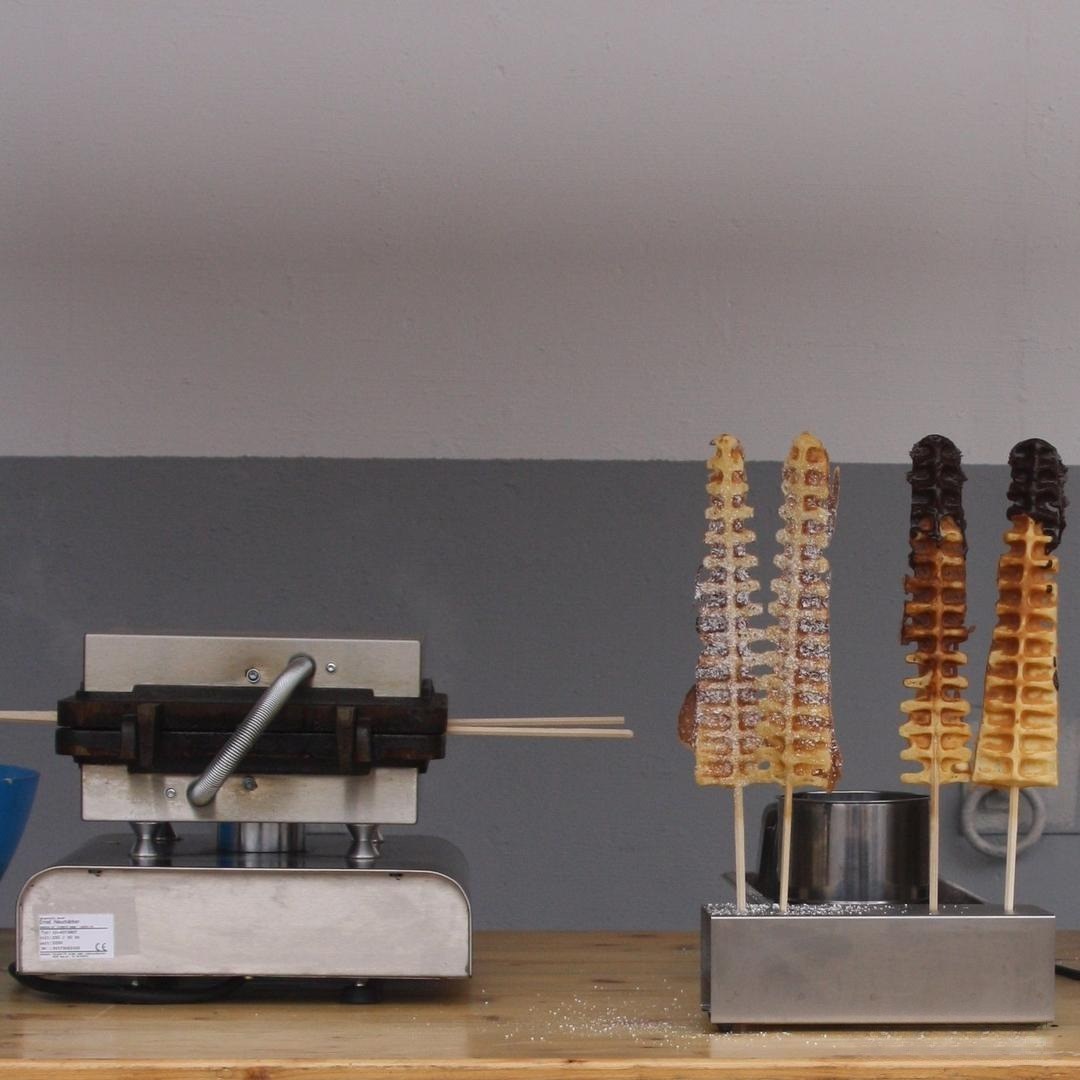 Waffeleisen / Waffeln am Stiel mieten in Hannover – 2