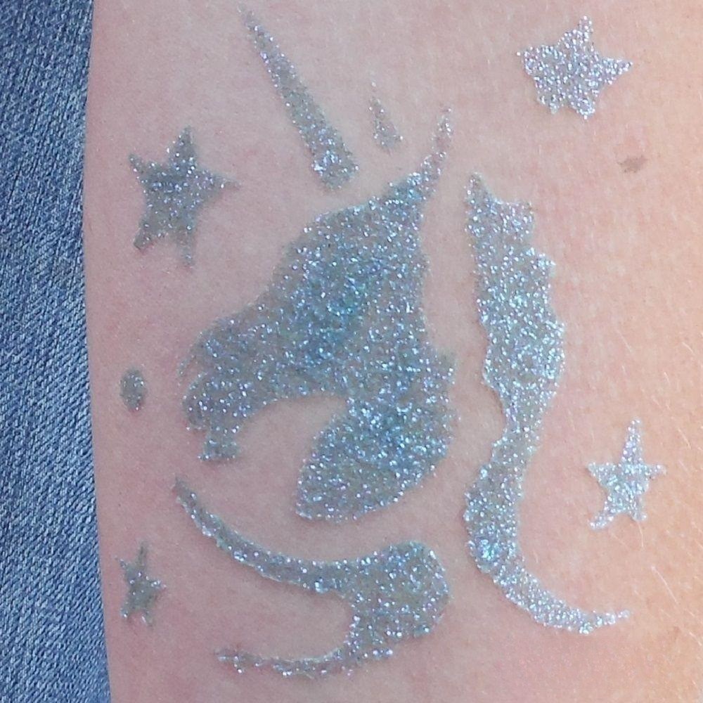 Glitzertattoos mieten in Hannover