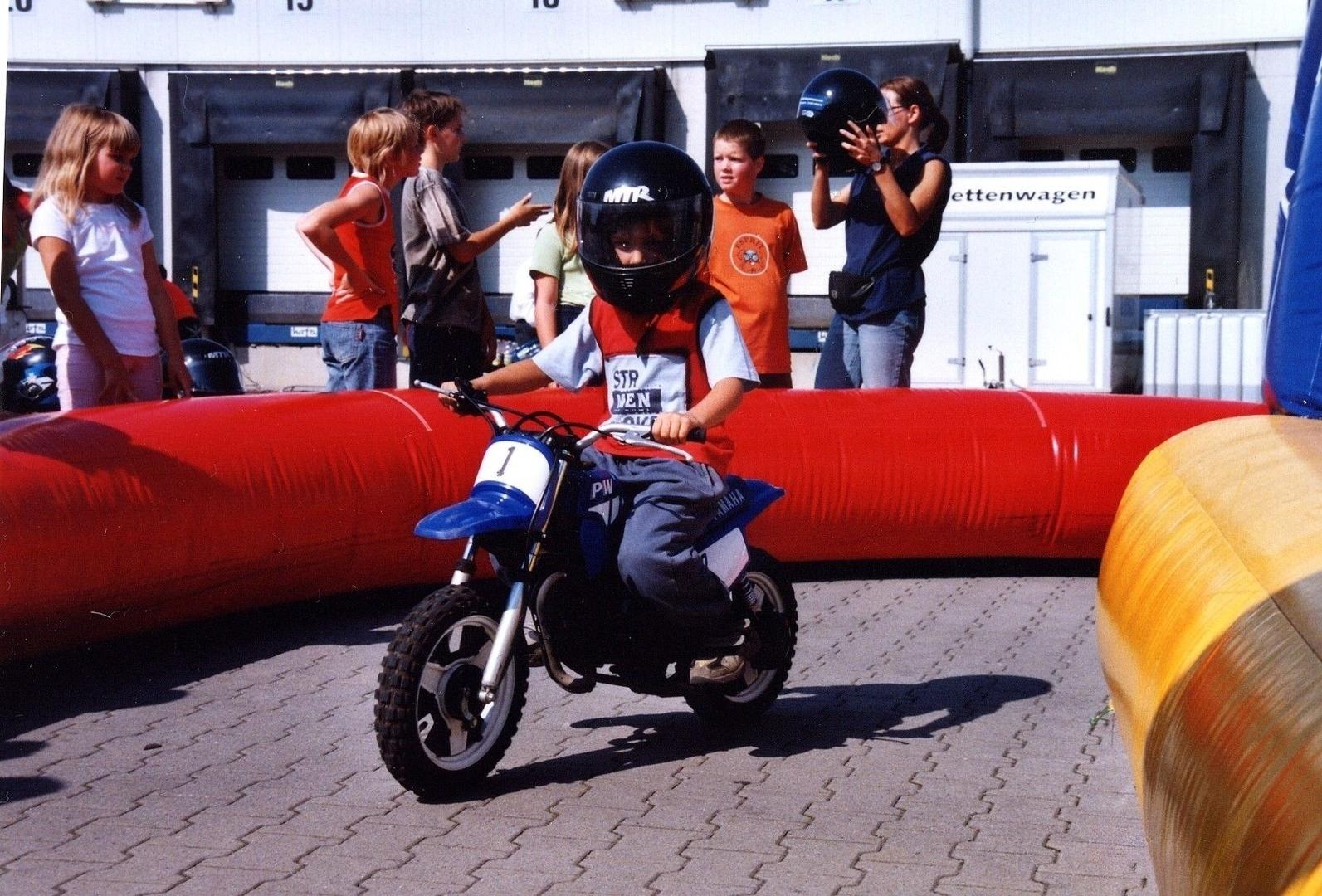 Mini Motorradbahn mieten in Hannover